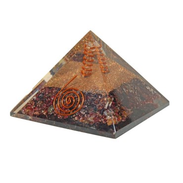 Garnet Healing Orgone Pyramid